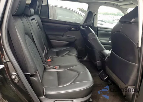 2023 Toyota Highlander L из США, поврежденный, VIN 5TDKDRAH1PS002546